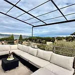 4 Bedroom Panoramic Sea Views Tropez 펜션 *