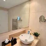 펜션 4 Bedroom Panoramic Sea Views Tropez