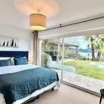4 Bedroom Panoramic Sea Views Tropez 펜션