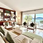 펜션 4 Bedroom Panoramic Sea Views Tropez *