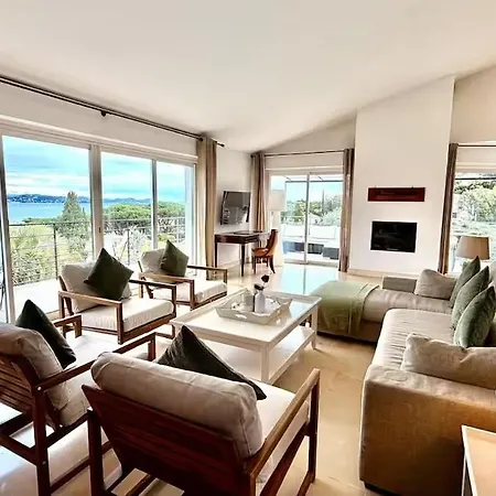 Ferienhaus 4 Bedroom Panoramic Sea Views Tropez *