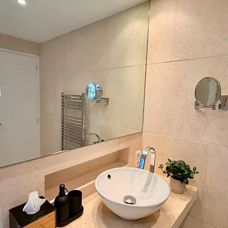Dom wakacyjny 4 Bedroom Panoramic Sea Views Tropez