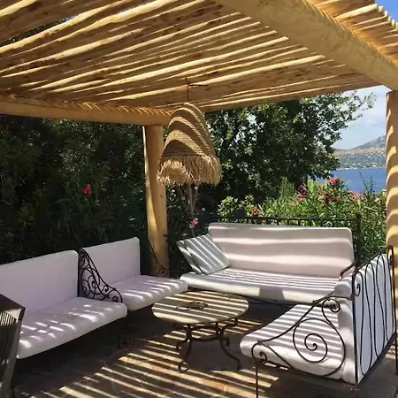 4 Bedroom Panoramic Sea Views Tropez Dom wakacyjny