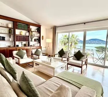 度假居 4 Bedroom Panoramic Sea Views Tropez *