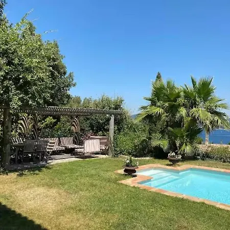 4 Bedroom Panoramic Sea Views Tropez Дом отдыха *