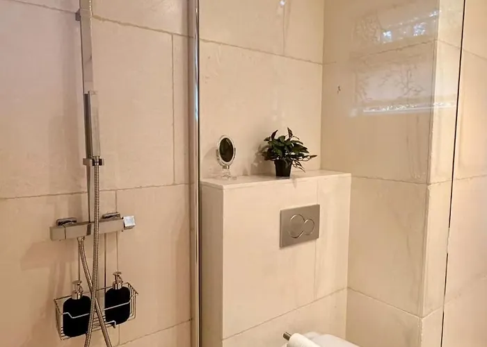 Holiday home 4 Bedroom Panoramic Sea Views Tropez *