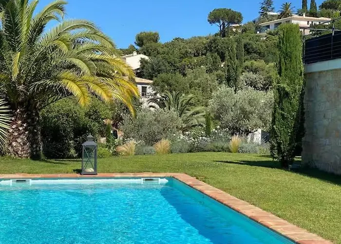 4 Bedroom Panoramic Sea Views Tropez *