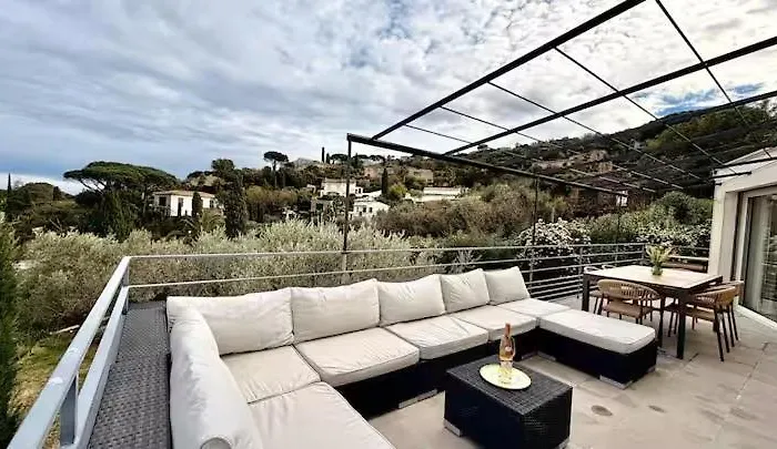4 Bedroom Panoramic Sea Views Tropez Saint-Tropez